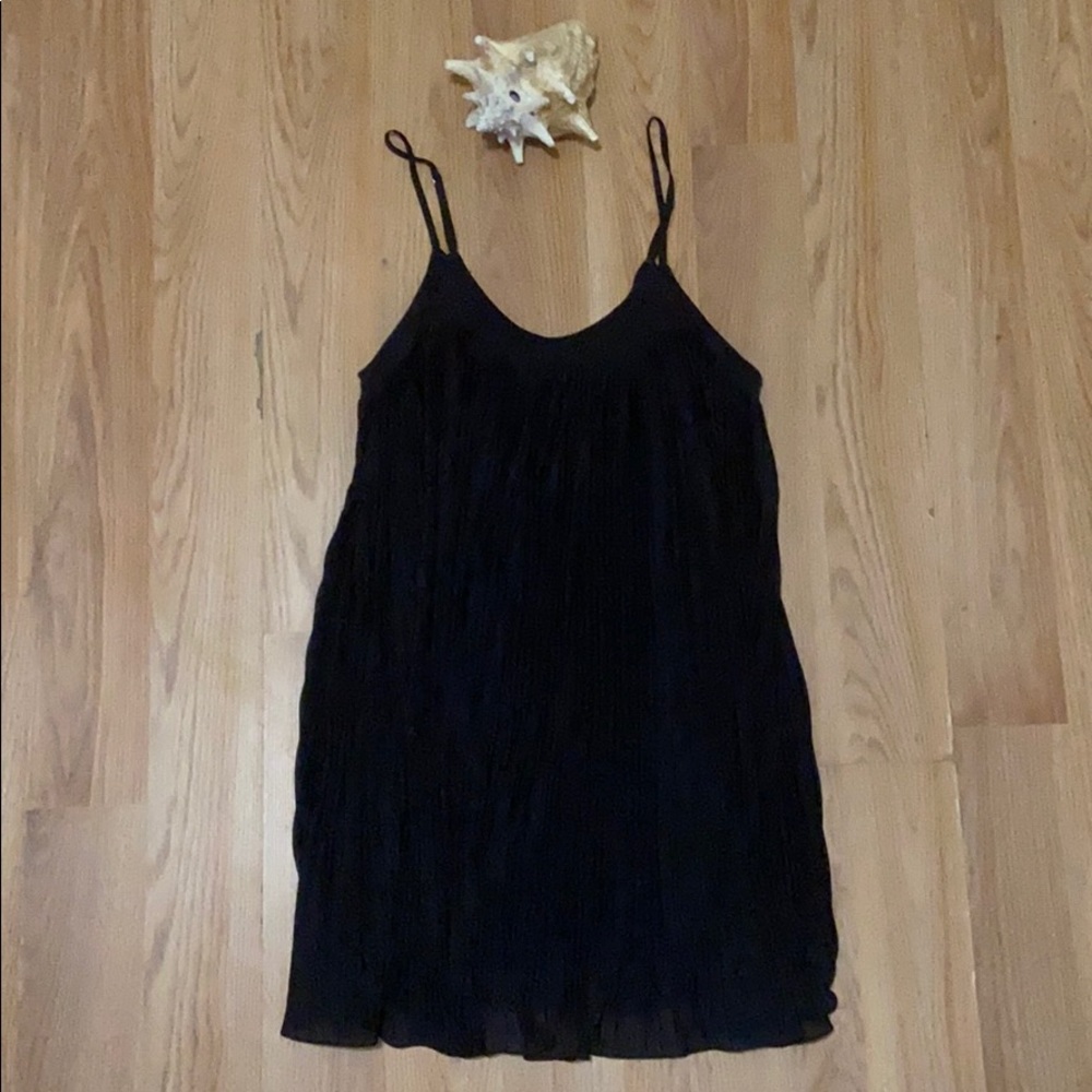 URBAN OUTFITTERS BLACK MINI DRESS